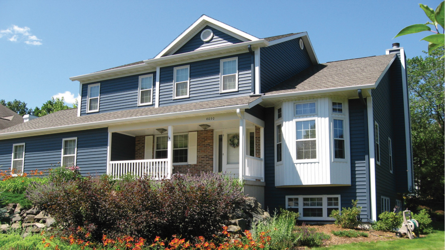 House Siding Findlay OH KISS ABC Seamless